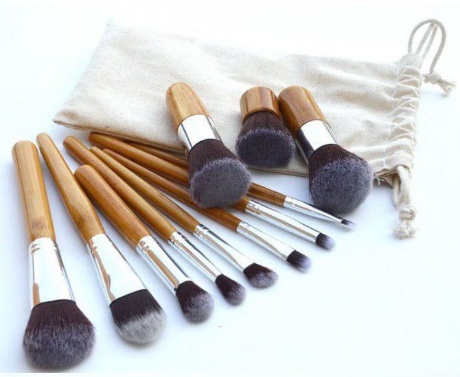 Makeup Brushes - Sustainable Living