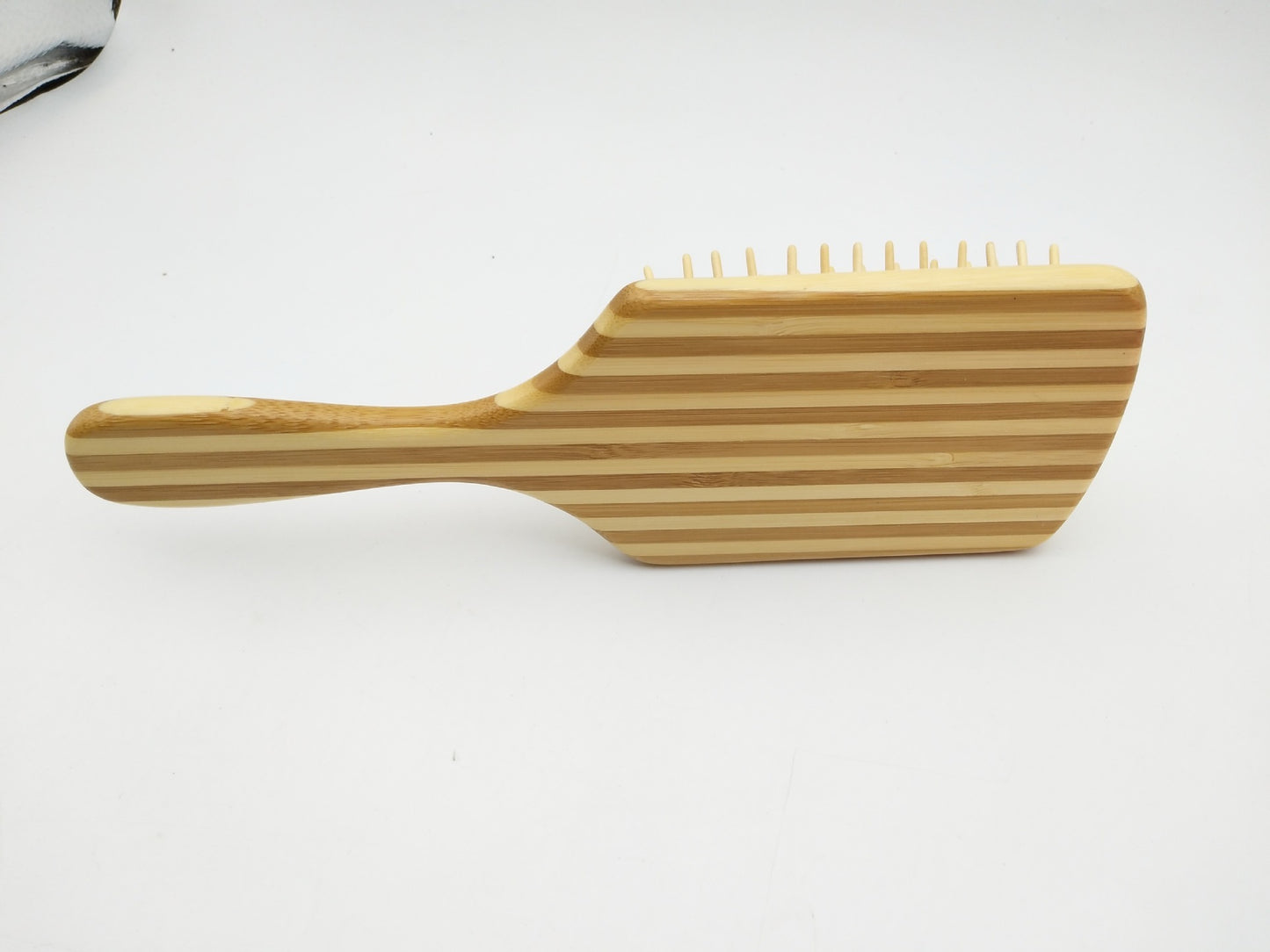 Natural bamboo scalp massage comb - Sustainable Living